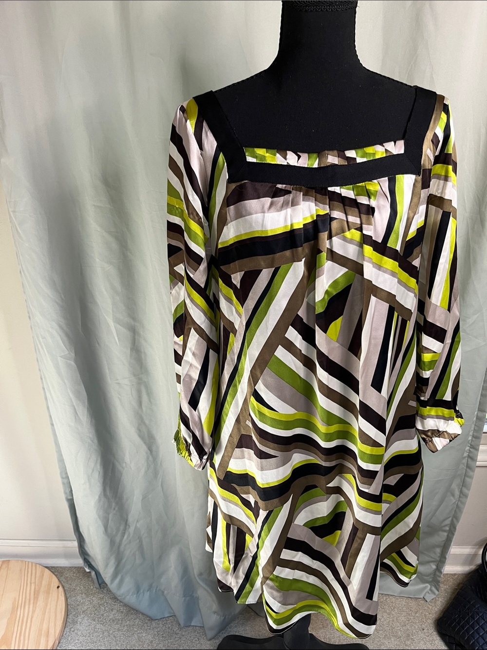 Oleg Cassini 100% Silk Geometric Square-Neck Dress in Lime & Brown